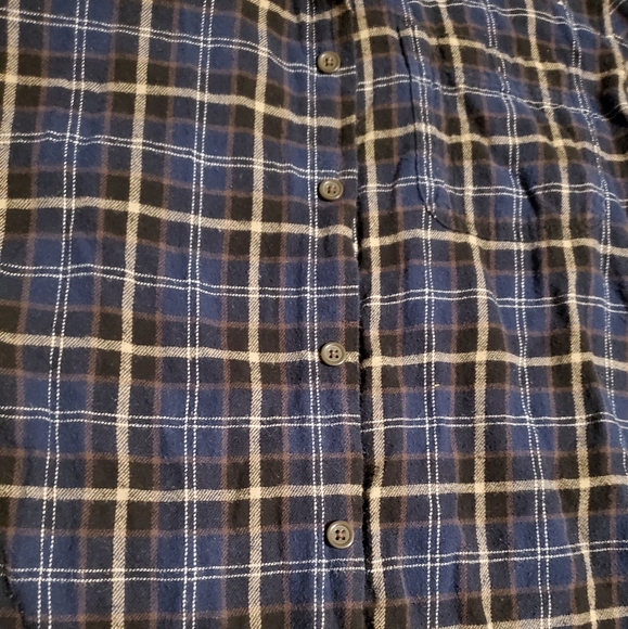 Men's flannel - Picture 2 of 4